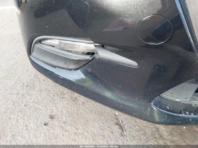 3MZBN1L3XJM272248 Mazda Mazda3 Touring