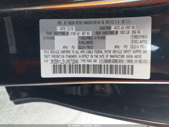 3MZBN1L3XJM272248 Mazda Mazda3 Touring