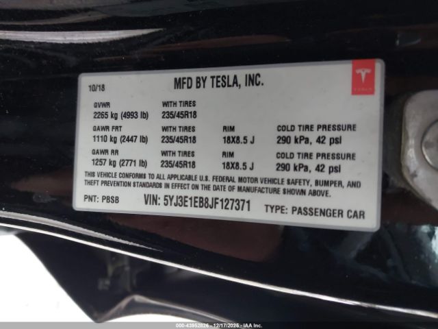 2018 TESLA MODEL 3 5YJ3E1EB8JF127371 Photo 8