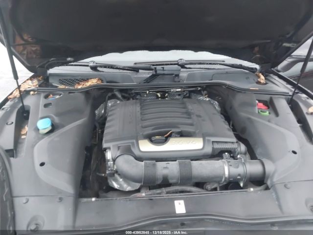 2018 PORSCHE CAYENNE WP1AA2A24JKA04862 Photo 9