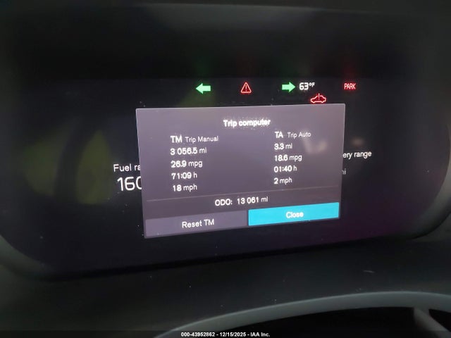 2025 VOLVO XC60 PLUG-IN HYBRID YV4H60RC2S1074772 Photo 6