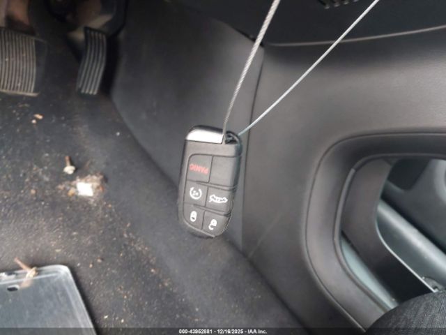 2015 CHRYSLER 200 1C3CCCBG4FN519021 Photo 10