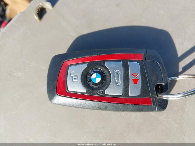 2017 BMW 330E WBA8E1C30HA158762 Photo 10