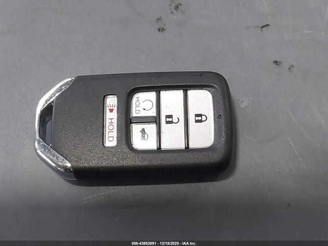 1HGCR3F9XGA018568 Honda Accord Touring