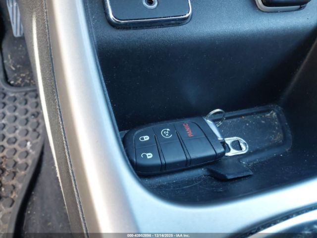 2018 JEEP COMPASS 3C4NJCBB8JT495054 Photo 10