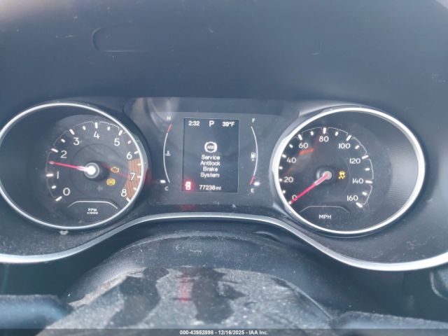 2018 JEEP COMPASS 3C4NJCBB8JT495054 Photo 6