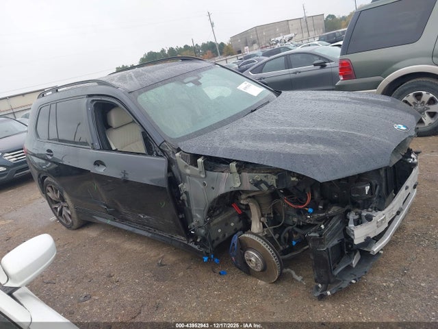 5UXCX6C06N9L31142 BMW X7 M50i