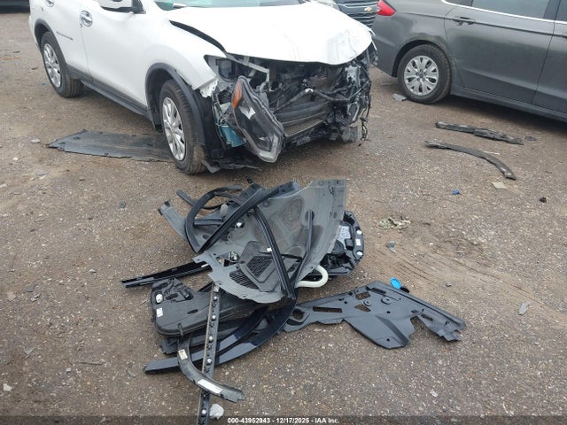 5UXCX6C06N9L31142 BMW X7 M50i