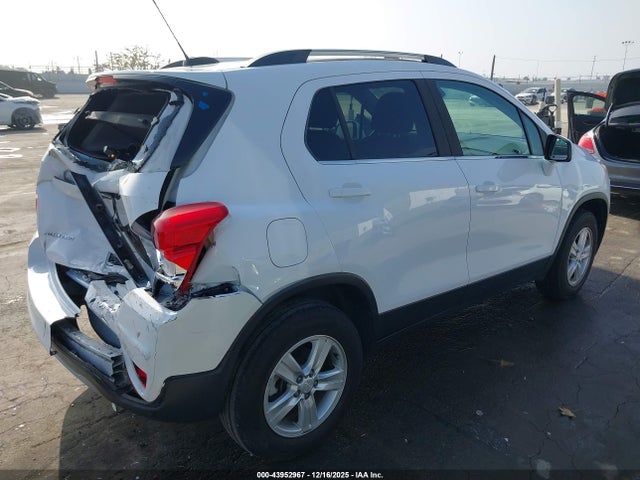 Chevrolet Trax Awd Lt 2020 3GNCJPSB9LL240289 Image 4