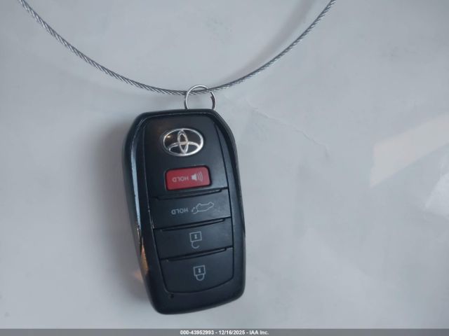 2022 TOYOTA COROLLA CROSS 7MUDAAAG3NV018423 Photo 10