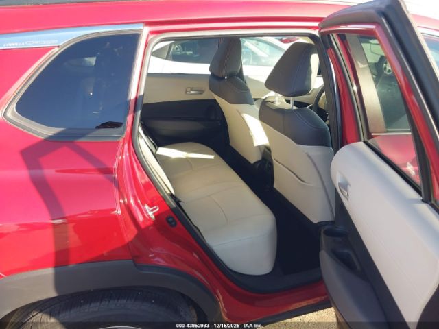 2022 TOYOTA COROLLA CROSS 7MUDAAAG3NV018423 Photo 7