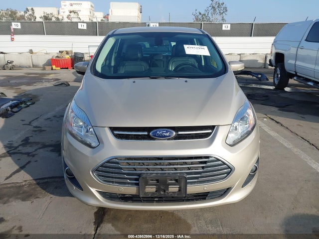 1FADP5FU4HL102910 Ford C-max Energi Titanium