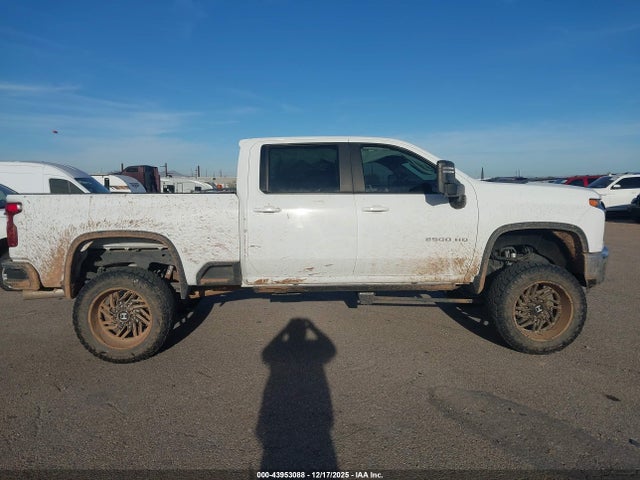 1GC1YNEY1MF290955 Chevrolet Silverado 2500hd 4wd Standard Bed Lt