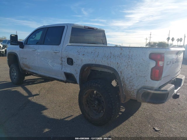 1GC1YNEY1MF290955 Chevrolet Silverado 2500hd 4wd Standard Bed Lt