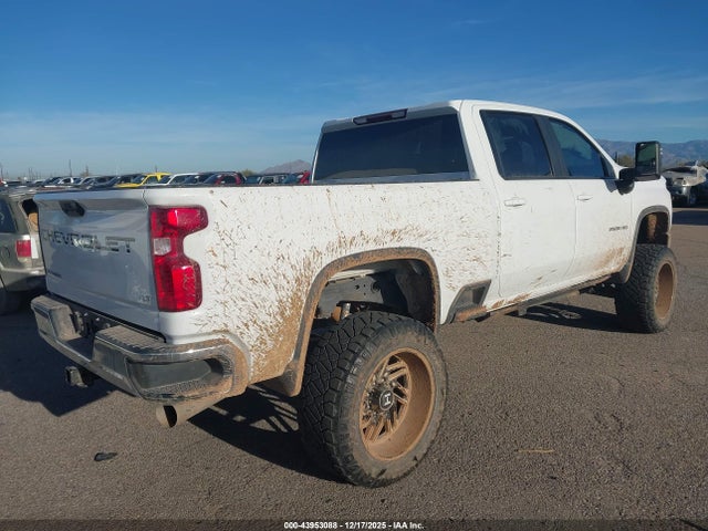 1GC1YNEY1MF290955 Chevrolet Silverado 2500hd 4wd Standard Bed Lt
