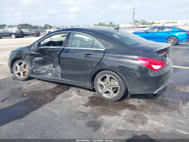 2018 MERCEDES-BENZ CLA 250 WDDSJ4EB6JN571364 Photo 2