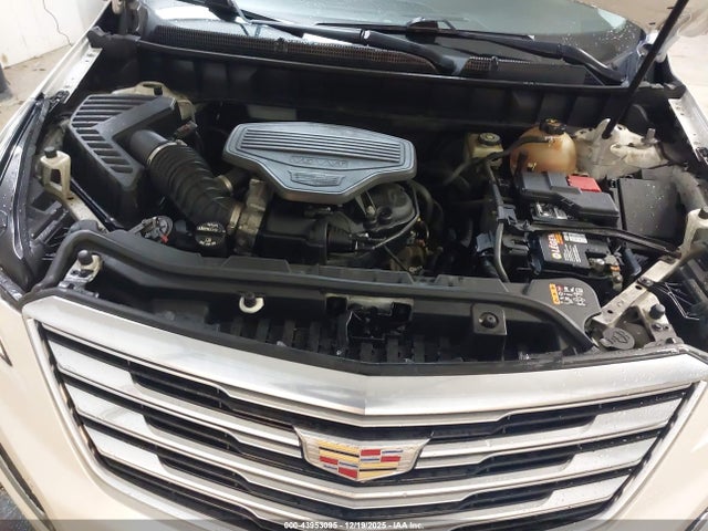 2017 CADILLAC XT5 1GYKNDRS3HZ173132 Photo 9