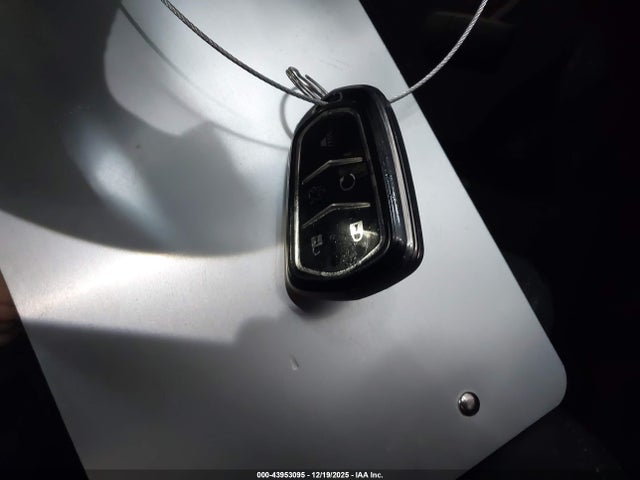 2017 CADILLAC XT5 1GYKNDRS3HZ173132 Photo 10