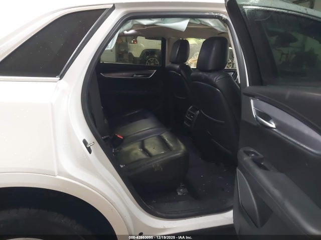 2017 CADILLAC XT5 1GYKNDRS3HZ173132 Photo 7