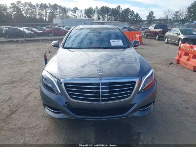 WDDUG8FB5HA314338 Mercedes-Benz S 550 4matic