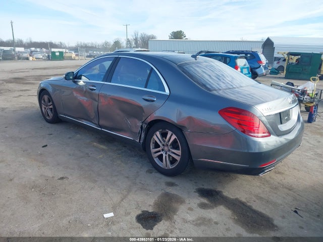 2017 MERCEDES-BENZ S 550 WDDUG8FB5HA314338 Photo 2