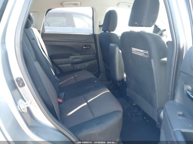 2018 MITSUBISHI OUTLANDER SPORT JA4AP3AU0JZ031582 Photo 7