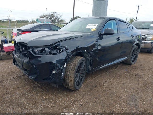 2024 BMW X6 5UX33EX0XR9S29459 Photo 1