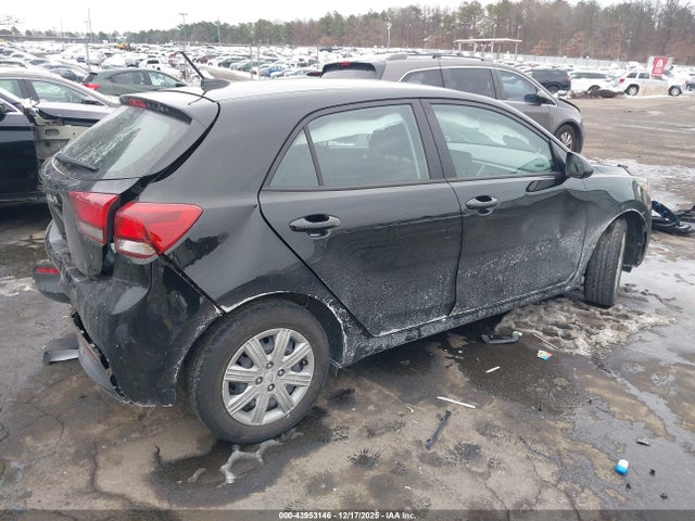 2023 KIA RIO 5-DOOR 3KPA25AD5PE605985 Photo 3