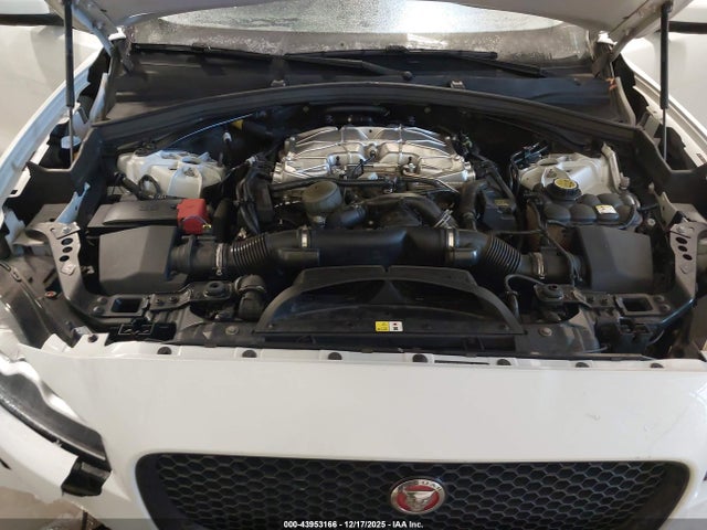 2017 JAGUAR F-PACE SADCL2BV6HA489278 Photo 9