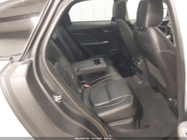 2017 JAGUAR F-PACE SADCL2BV6HA489278 Photo 7