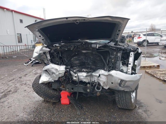 Chevrolet Silverado 1500 2lz 2018 3GCUKSECXJG560132 Image 12