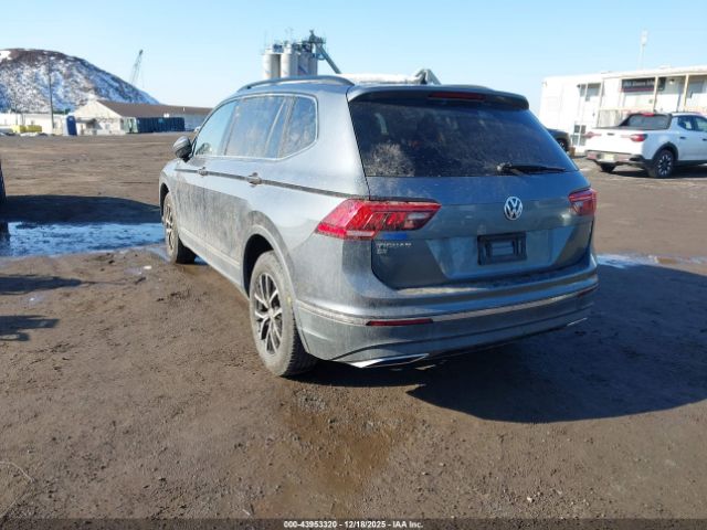 2021 VOLKSWAGEN TIGUAN 3VV3B7AX0MM057055 Photo 2
