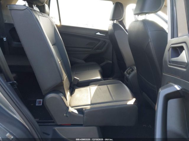 2021 VOLKSWAGEN TIGUAN 3VV3B7AX0MM057055 Photo 7