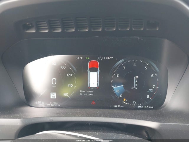 2018 VOLVO XC90 YV4A22PK6J1213142 Photo 6