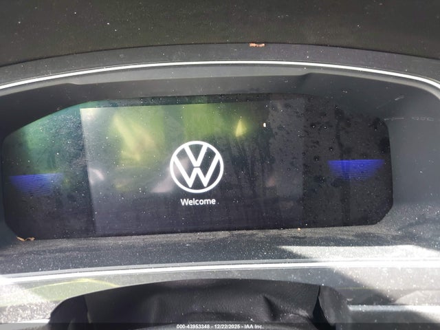 3VV2B7AXXNM049008 Volkswagen Tiguan 2.0t Se