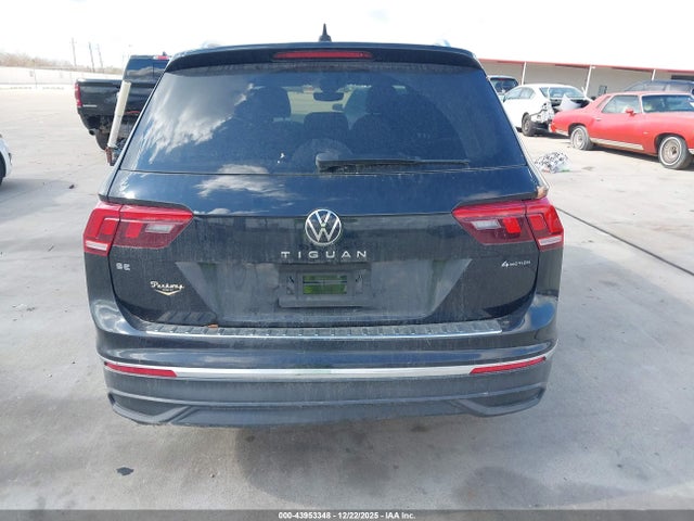3VV2B7AXXNM049008 Volkswagen Tiguan 2.0t Se