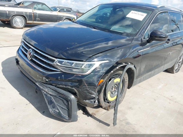 3VV2B7AXXNM049008 Volkswagen Tiguan 2.0t Se
