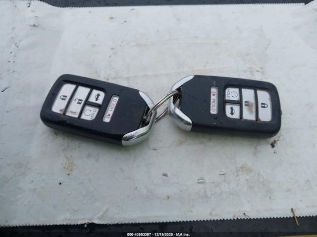 1HGCR3F99GA030937 Honda Accord Touring