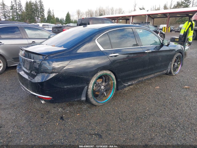 1HGCR3F99GA030937 Honda Accord Touring