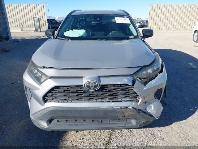 2T3H1RFV7KW026133 Toyota RAV4 LE