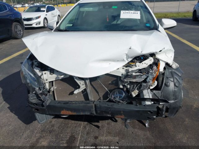 2018 TOYOTA COROLLA 5YFBURHE9JP840528 Photo 5