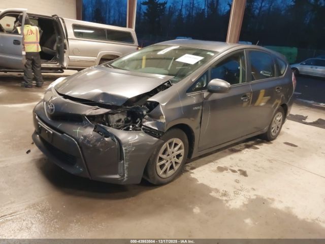 2015 TOYOTA PRIUS V JTDZN3EU4FJ031860 Photo 1