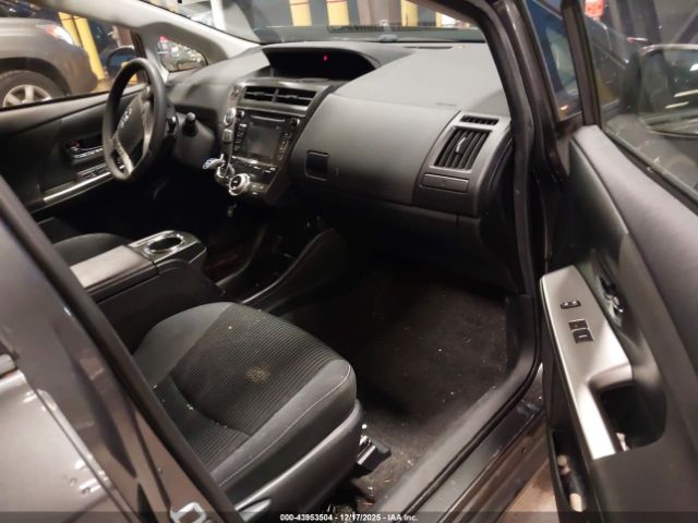 2015 TOYOTA PRIUS V JTDZN3EU4FJ031860 Photo 4