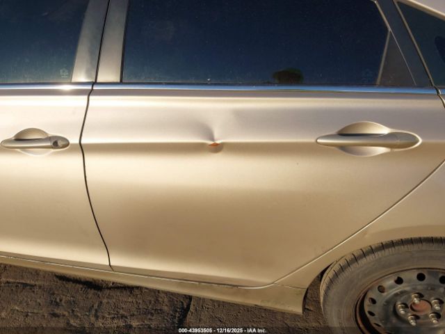 2011 HYUNDAI SONATA 5NPEB4AC6BH192210 Photo 5