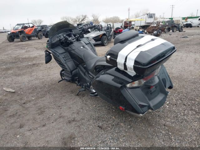 2013 HONDA GL1800 JH2SC6811DK001790 Photo 2