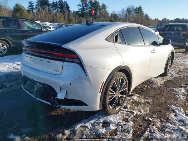 JTDADABU0P3006971 Toyota Prius Xle Awd-e
