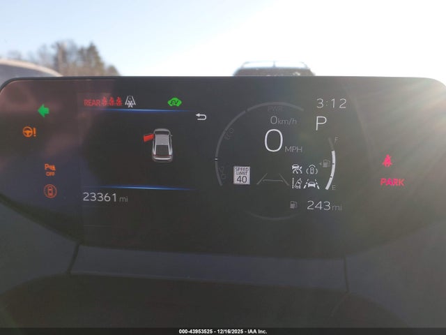 JTDADABU0P3006971 Toyota Prius Xle Awd-e