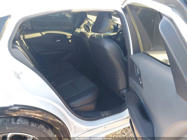 JTDADABU0P3006971 Toyota Prius Xle Awd-e