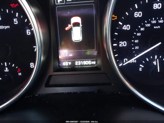 Hyundai Santa Fe Se Ultimate 2017 KM8SR4HF4HU193235 Image 15