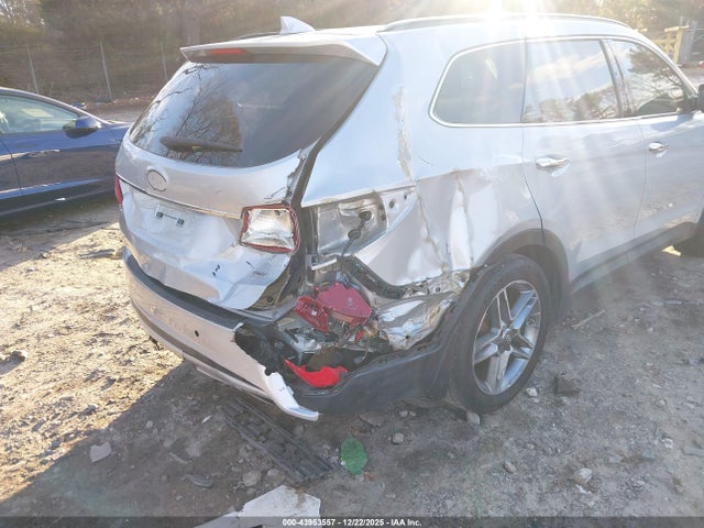 Hyundai Santa Fe Se Ultimate 2017 KM8SR4HF4HU193235 Image 17